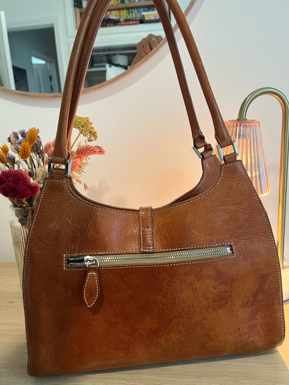 Vintage Dooney & Bourke Brown Leather Shoulder Bag - Picture 2 of 11